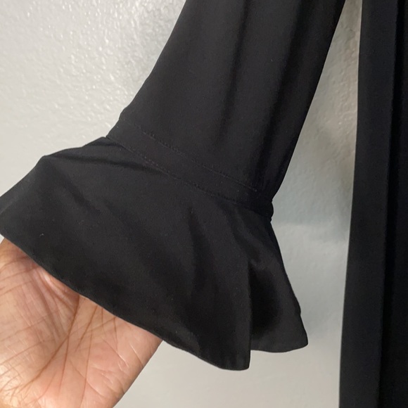 LAUNDRY BY SHELLI SEGAL Black Dress With Ruffle Sleeves | Medium - Picture 4 of 8
